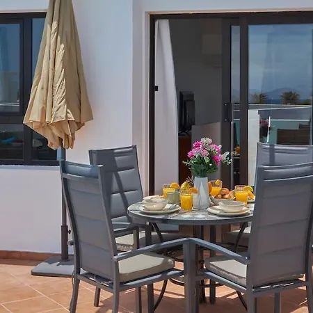 Casa Maria Duplex With Sea & Mountain Views, 15 Minutes Walk From The Marina Rubicon Nyaraló *