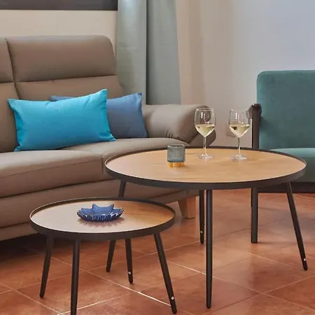 Дом отдыха Casa Maria Duplex With Sea & Mountain Views, 15 Minutes Walk From The Marina Rubicon Коста Бланка