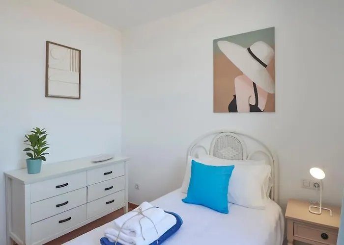 Casa Maria Duplex With Sea & Mountain Views, 15 Minutes Walk From The Marina Rubicon Vakantiehuis Playa Blanca (Lanzarote)