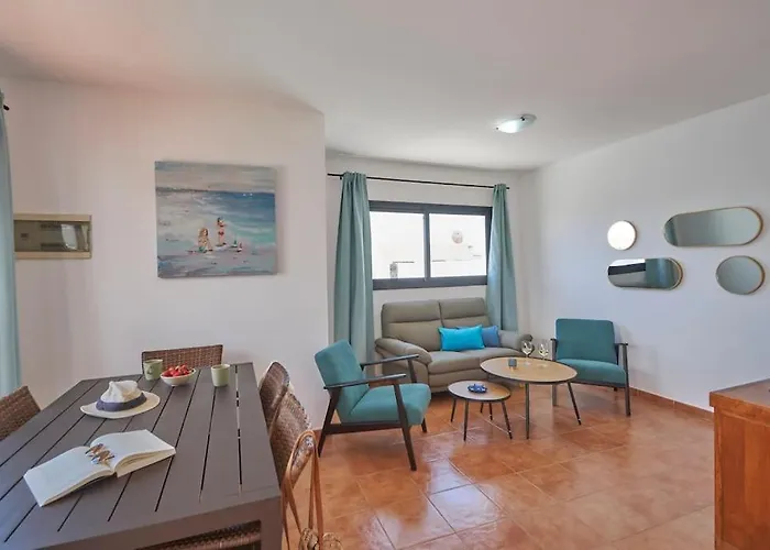 Casa Maria Duplex With Sea & Mountain Views, 15 Minutes Walk From The Marina Rubicon
