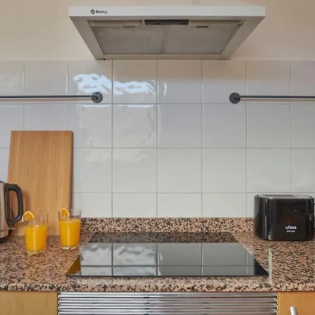 Casa Maria Duplex With Sea & Mountain Views, 15 Minutes Walk From The Marina Rubicon Tatil Evi *